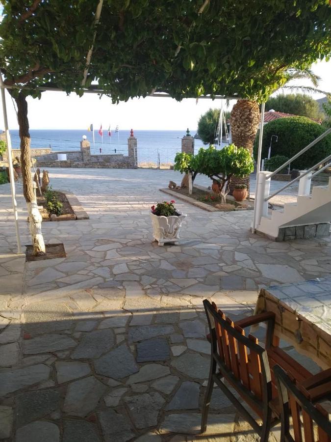 Mabella Beach Plati  Buitenkant foto